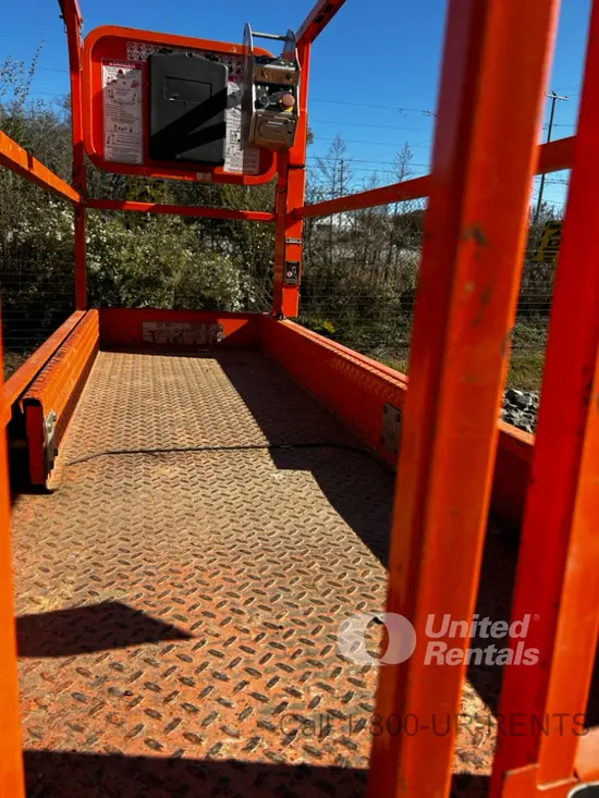 2019 Snorkel S3226E Scissor Lift