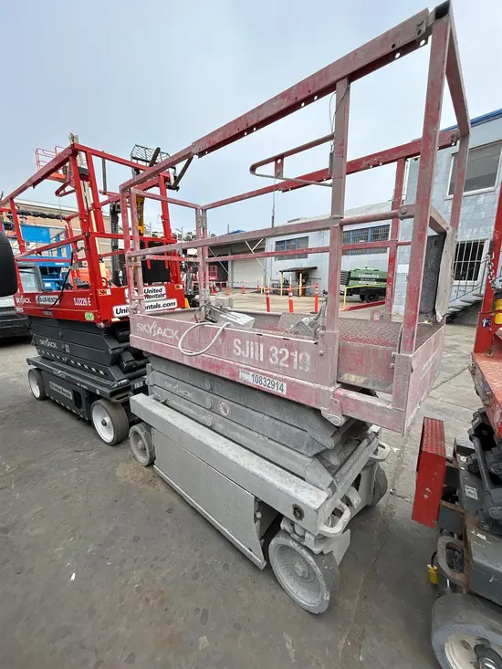 2018 Skyjack SJIII3219 Scissor Lift