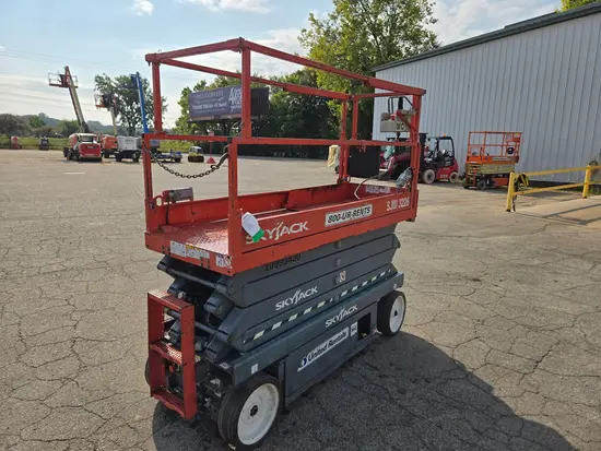 2019 Skyjack SJIII3226 Scissor Lift