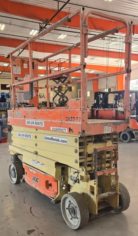 2017 JLG 2632ES Scissor Lift