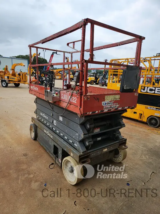 2016 Skyjack SJIII4632 Scissor Lift