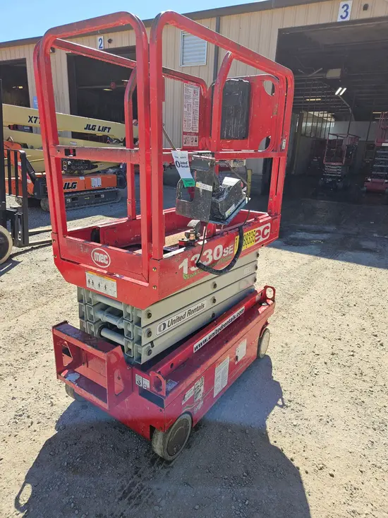 2019 MEC 1330SE Scissor Lift