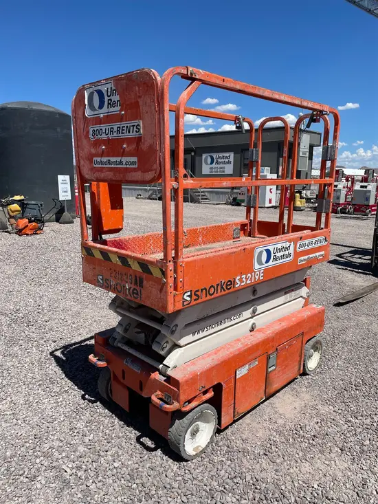 2019 Snorkel S3219E Scissor Lift