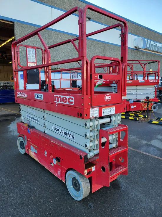 2019 MEC 2632SE Scissor Lift