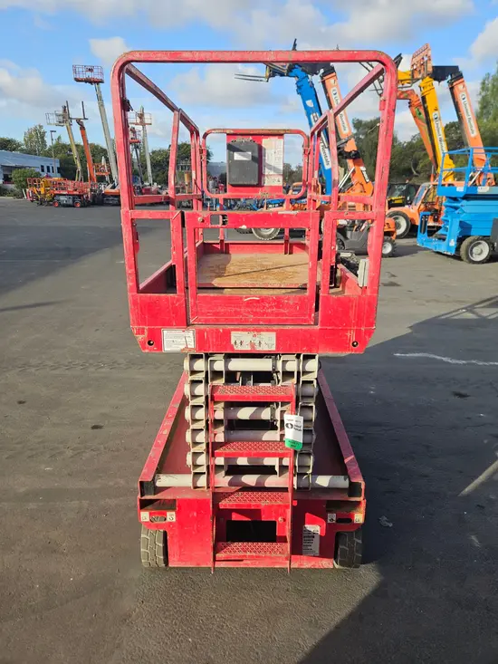2019 MEC 4046SE Scissor Lift