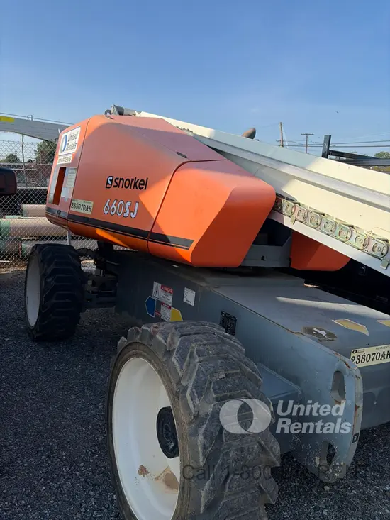 2019 Snorkel 660SJ Boom Lift