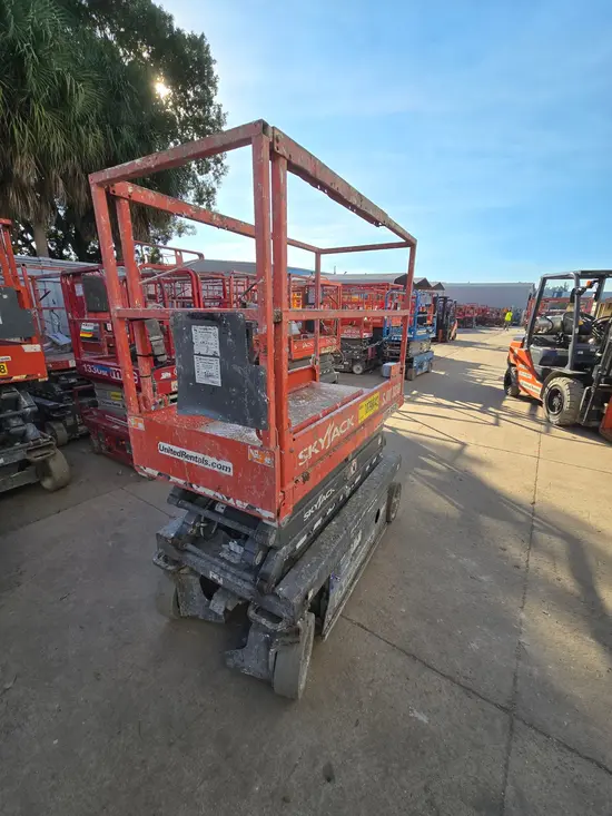 2018 Skyjack SJIII3219 Scissor Lift