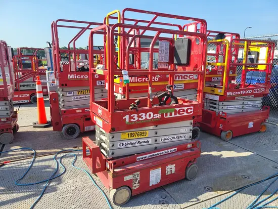 2019 MEC 1330SE Scissor Lift