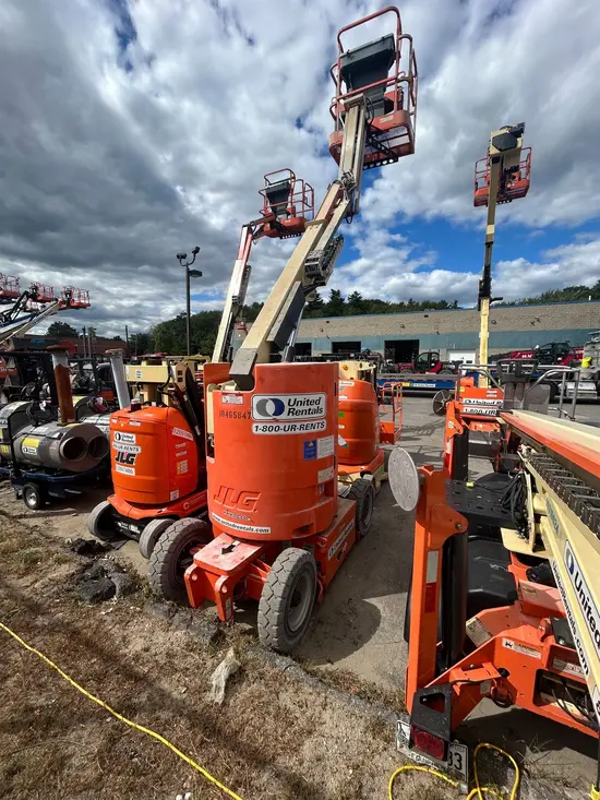 2016 JLG E300AJP Articulating Boom Lift