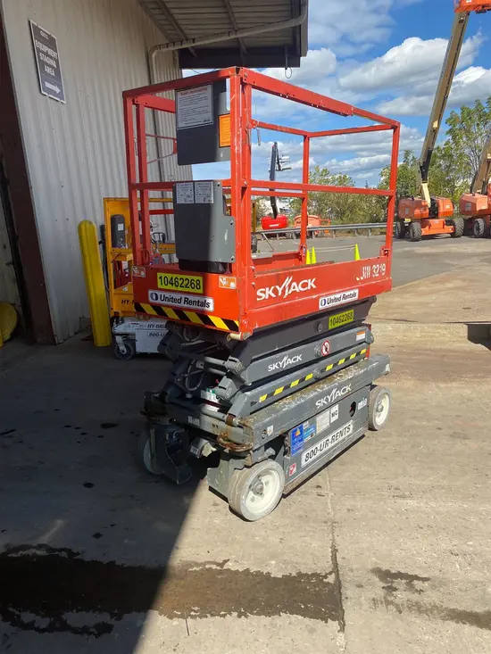 2016 Skyjack SJIII3219 Scissor Lift
