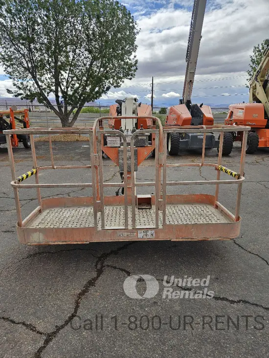 2020 Snorkel 660SJ Boom Lift