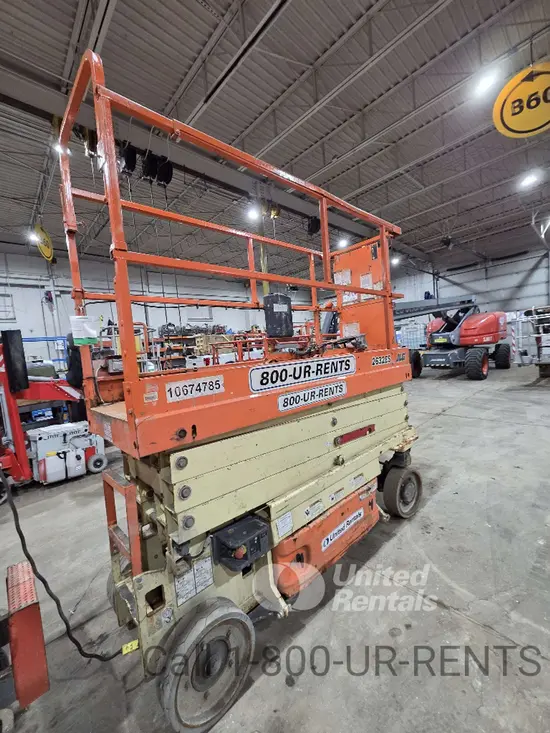 2017 JLG 2632ES Scissor Lift