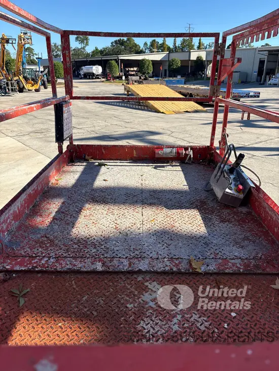 2017 Skyjack SJ6832RT Rough Terrain Scissor Lift