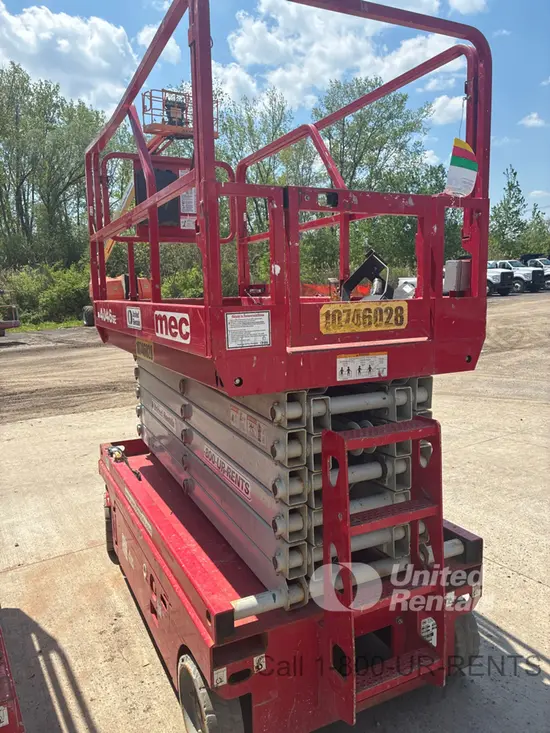 2018 MEC 4046SE Scissor Lift