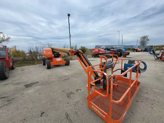 2019 JLG 660SJ Boom Lift