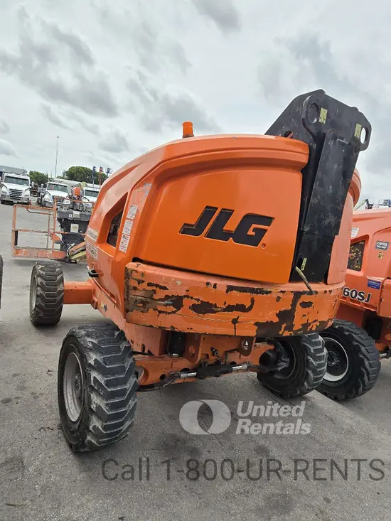 2017 JLG 400S Boom Lift
