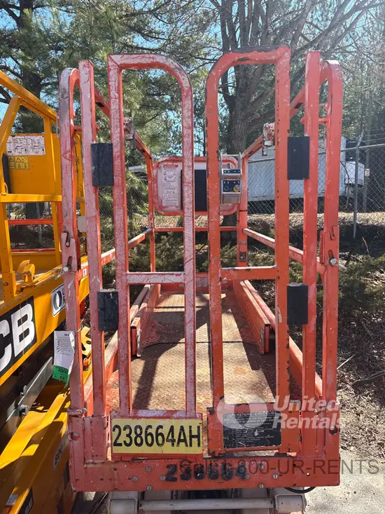 2019 Snorkel S3226E Scissor Lift