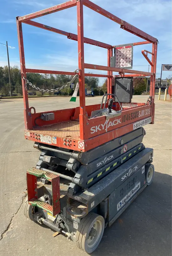 2016 Skyjack SJIII3219 Scissor Lift