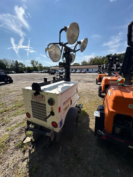 2018 Magnum Pro MLT3060MV Portable Light Tower
