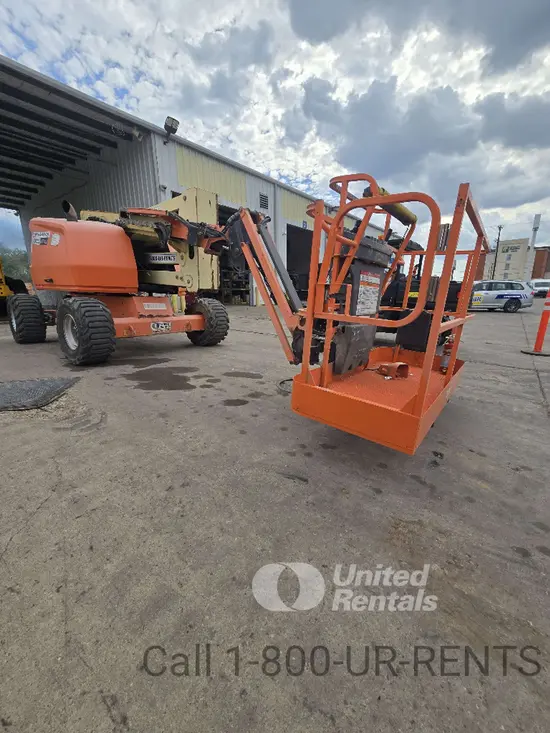 2017 JLG 450AJ Articulating Boom Lift