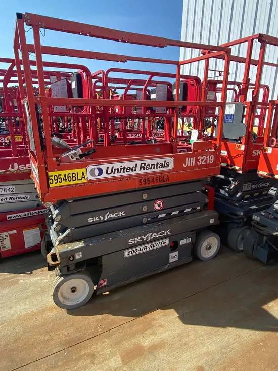 2018 Skyjack SJIII3219 Scissor Lift