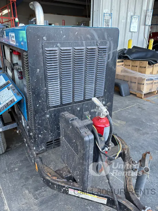2022 Miller Welders Big Blue 300R Welder