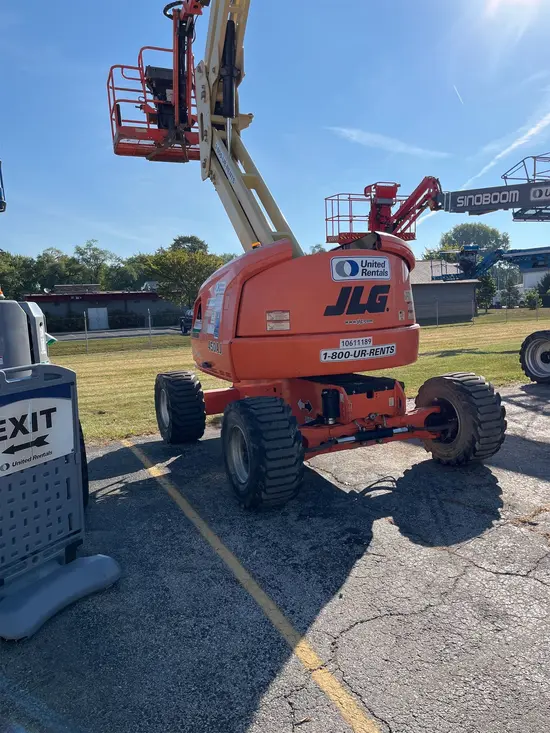 2017 JLG 450AJ Articulating Boom Lift