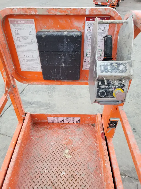 2018 Snorkel S3219E Scissor Lift