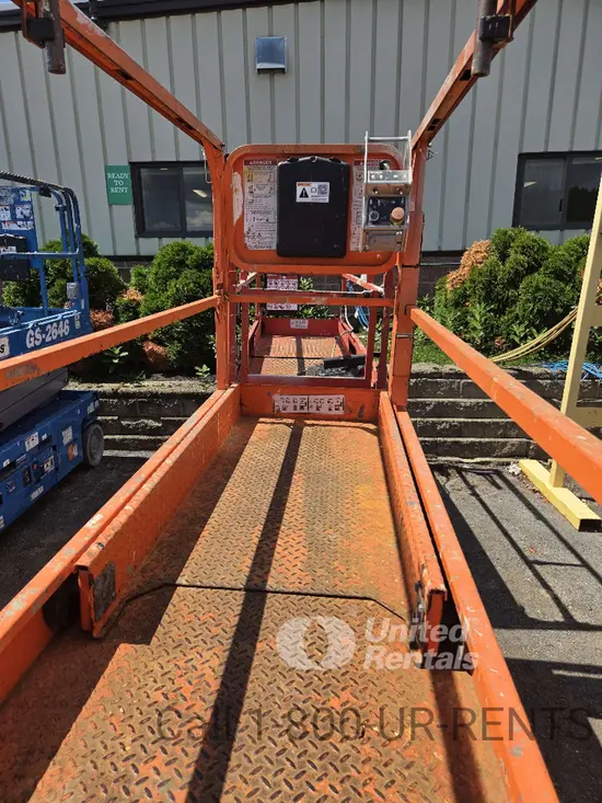 2018 Snorkel S3226E Scissor Lift