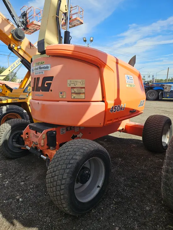2016 JLG 450AJ Articulating Boom Lift