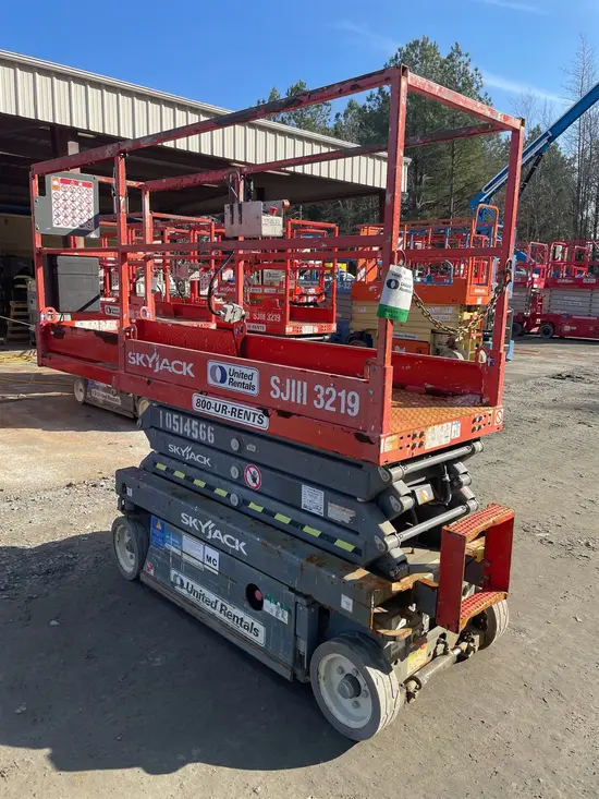 2016 Skyjack SJIII3219 Scissor Lift