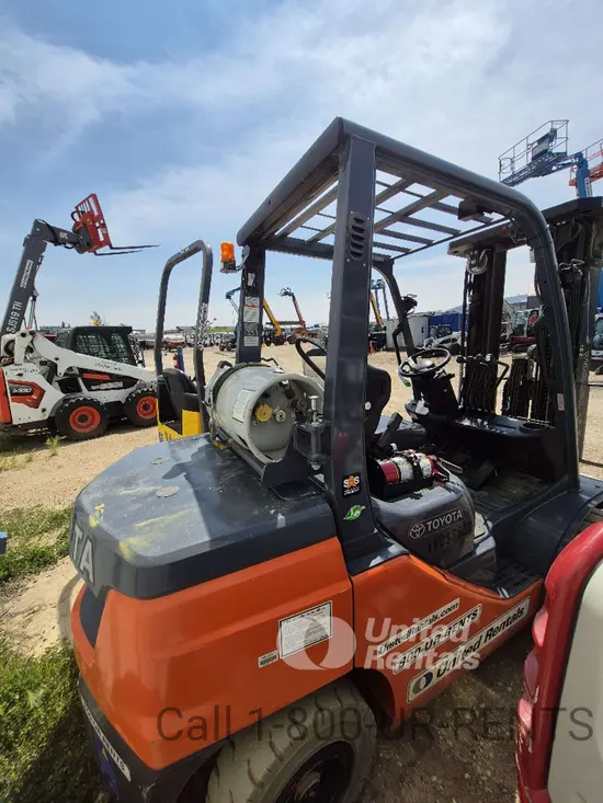 2021 Toyota 8FGU30 Warehouse Forklift
