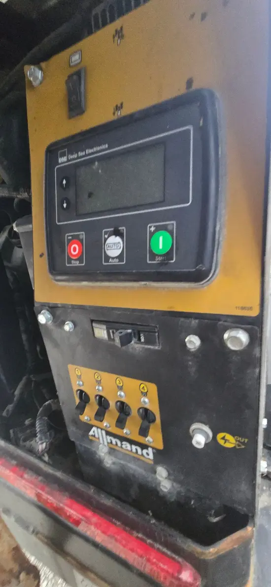 2022 Allmand NLGR LC 3KW Portable Work Light