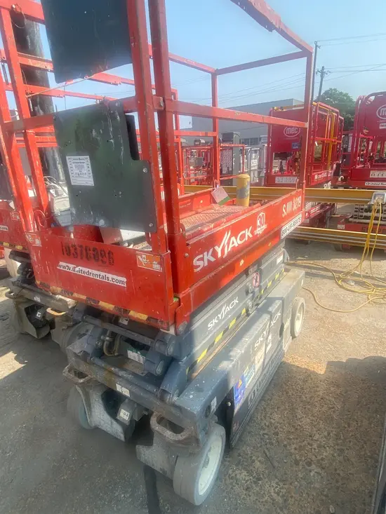 2015 Skyjack SJIII3219 Scissor Lift