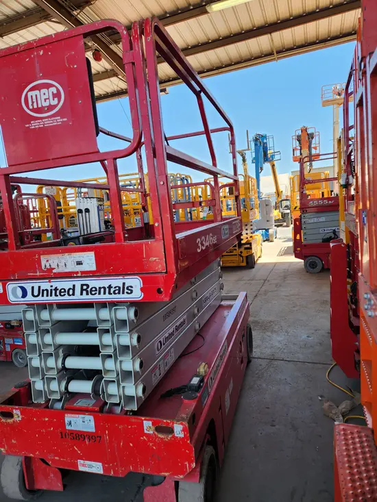 2017 MEC 3346SE Scissor Lift