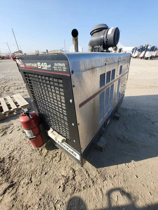 2019 Lincoln Electric VANTAGE 549 Welder
