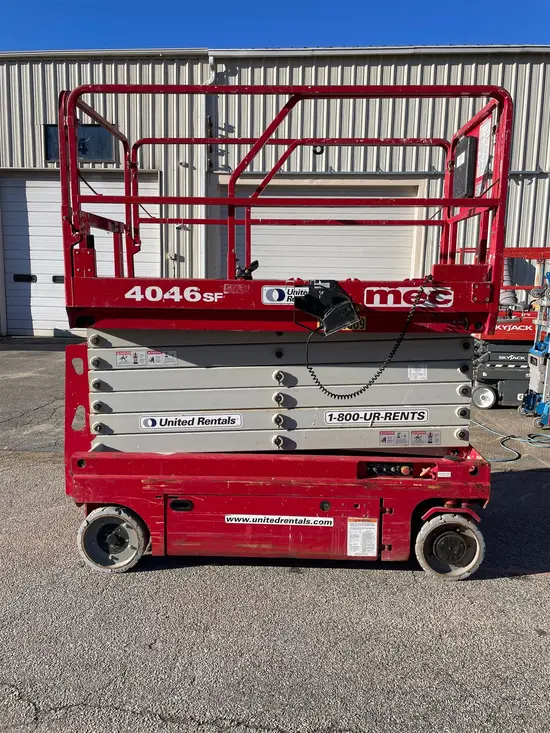 2017 MEC 4046SE Scissor Lift
