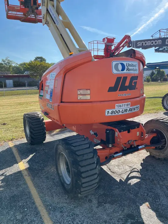 2017 JLG 450AJ Articulating Boom Lift