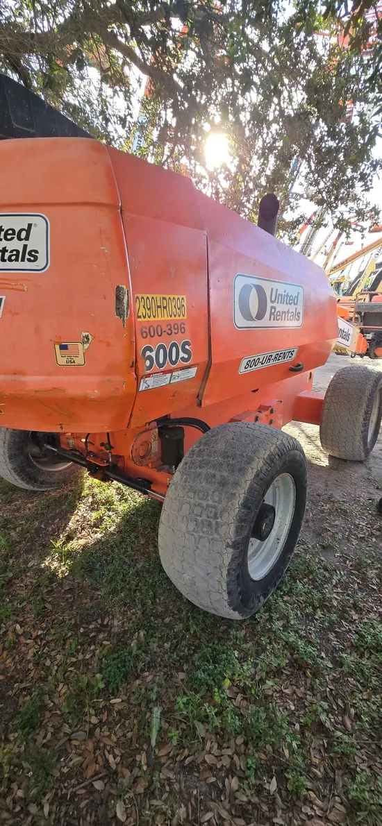 2017 JLG 600S Boom Lift