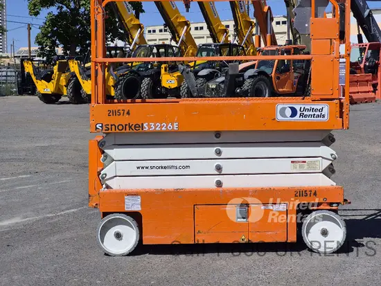 2018 Snorkel S3226E Scissor Lift