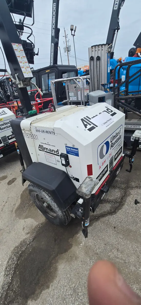 2022 Allmand NLGR LC 3KW Portable Work Light