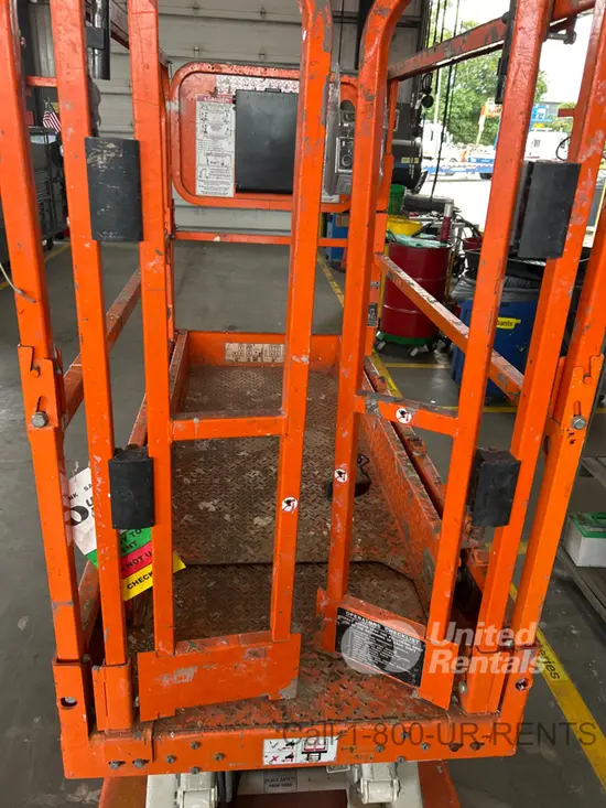 2021 Snorkel S3219E Scissor Lift