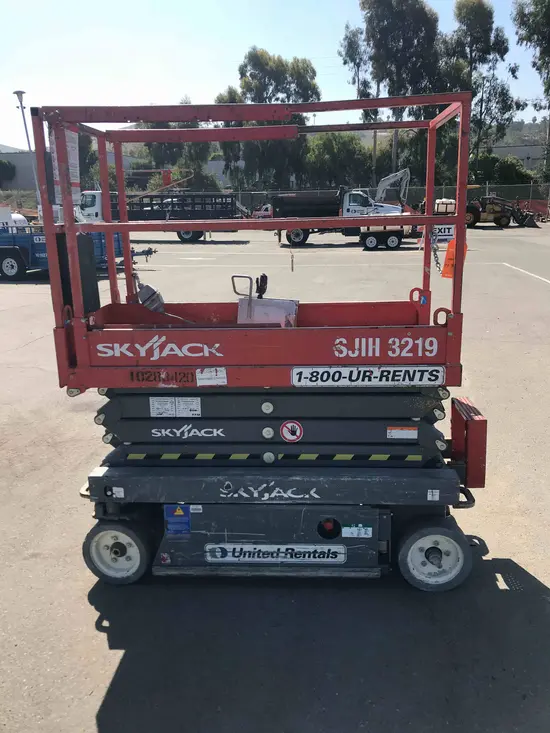 2014 Skyjack SJIII3219 Scissor Lift