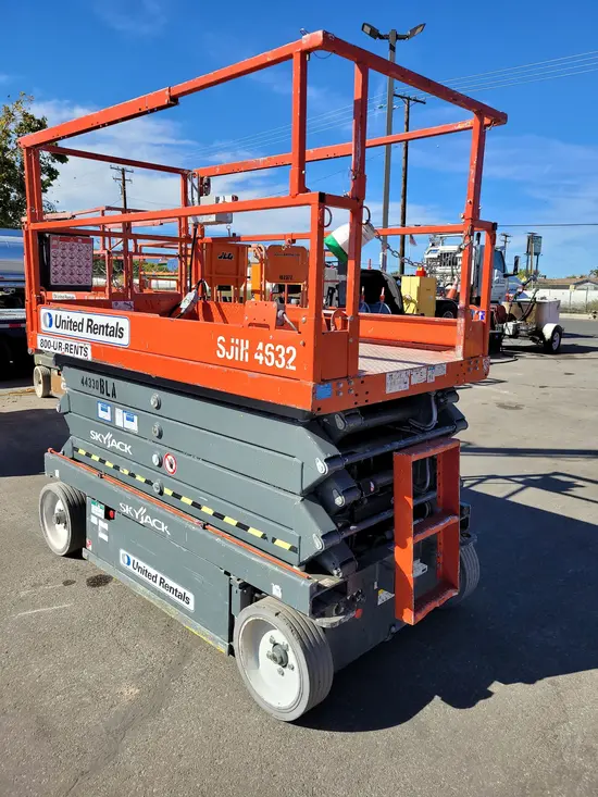 2017 Skyjack SJIII4632 Scissor Lift