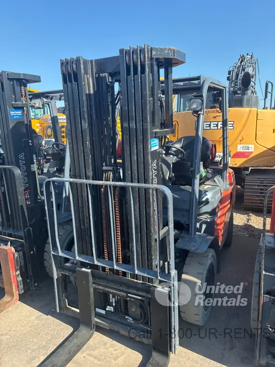2019 Toyota 8FGU25 Warehouse Forklift