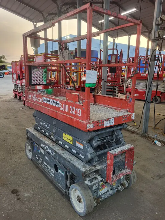 2018 Skyjack SJIII3219 Scissor Lift