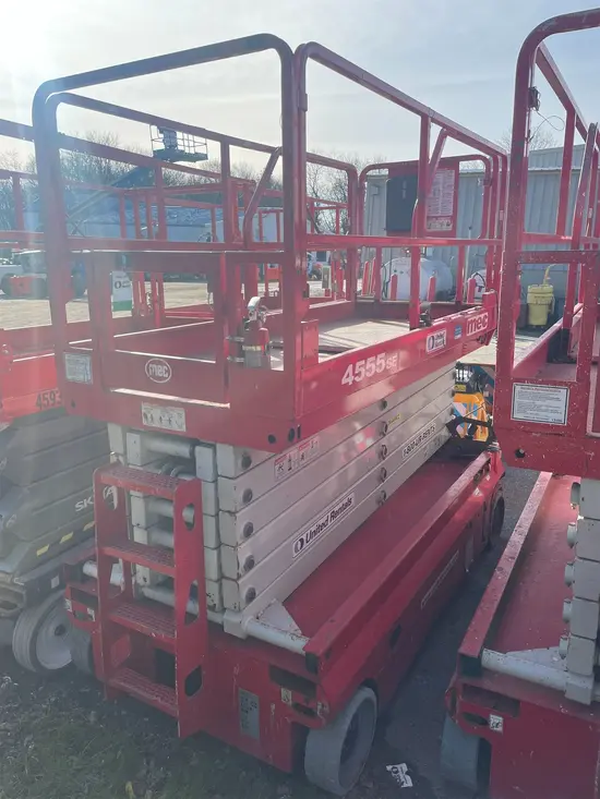 2017 MEC 4555SE Scissor Lift
