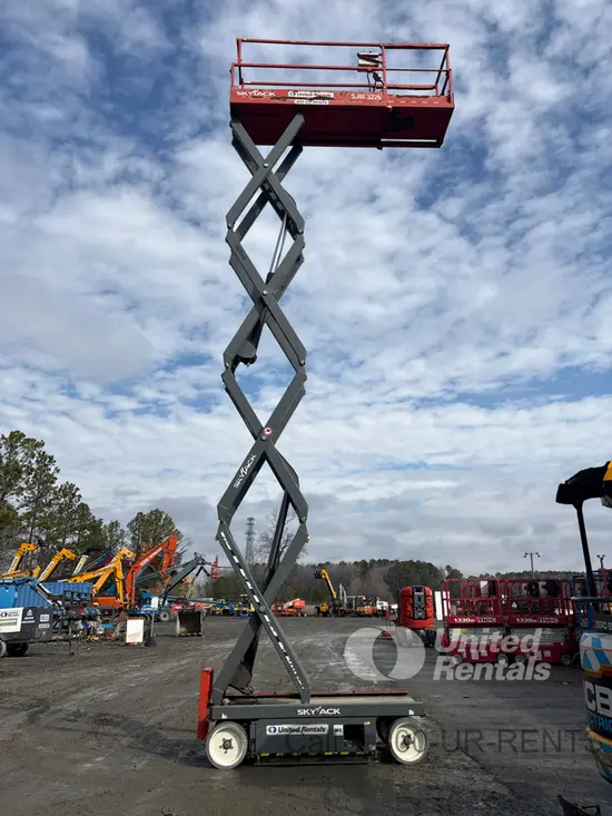 2017 Skyjack SJIII3226 Scissor Lift
