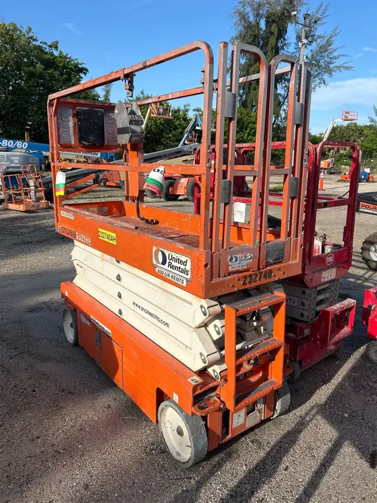 2019 Snorkel S3226E Scissor Lift