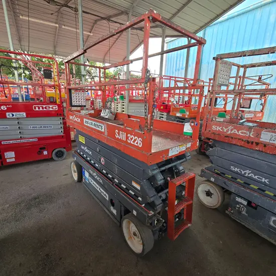 2018 Skyjack SJIII3226 Scissor Lift